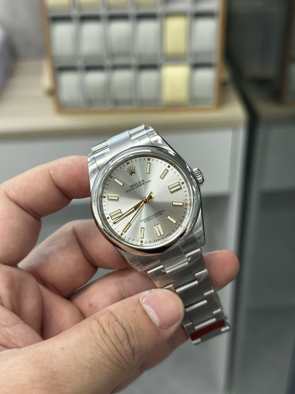 VS Rolex  oyster perpetual 动41毫米m124300-0008 Perfect  Replica Copy 气球泡泡 Watches  / R858