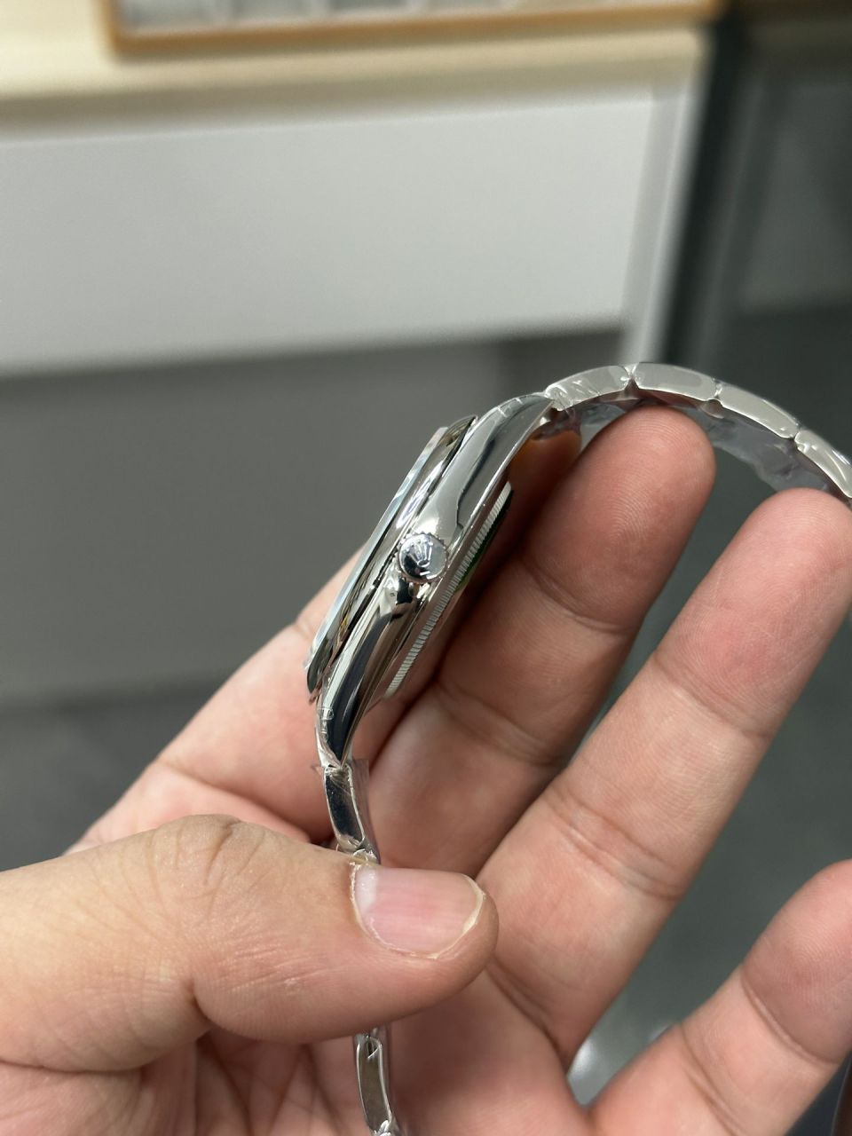 VS Rolex  oyster perpetual 动41毫米m124300-0008 Perfect  Replica Copy 气球泡泡 Watches  / R858