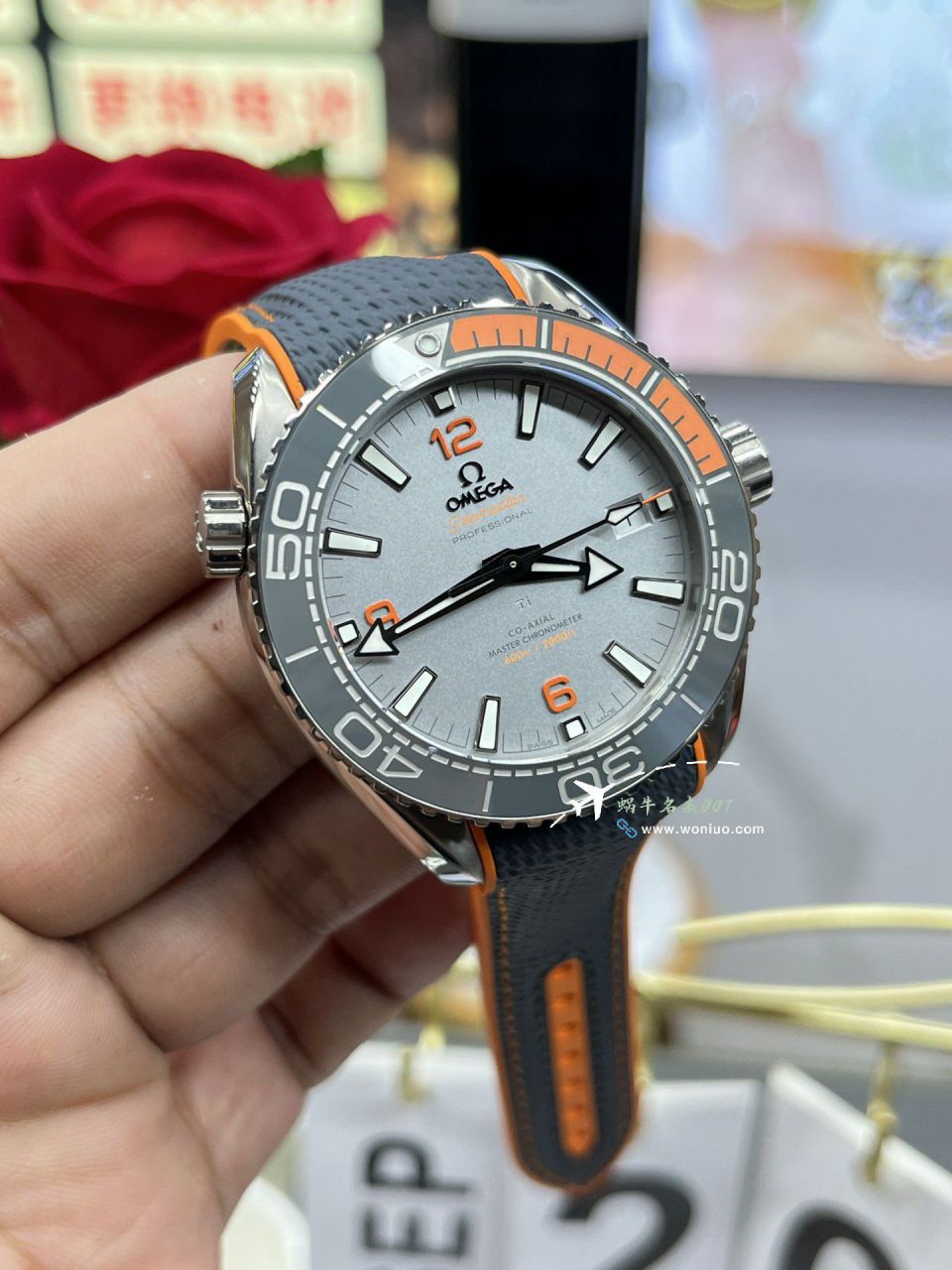 VSOMEGA Seamaster  Replica Copy 600米 四分之一 215.92.44.21.99.001 wrist watches  / VS800
