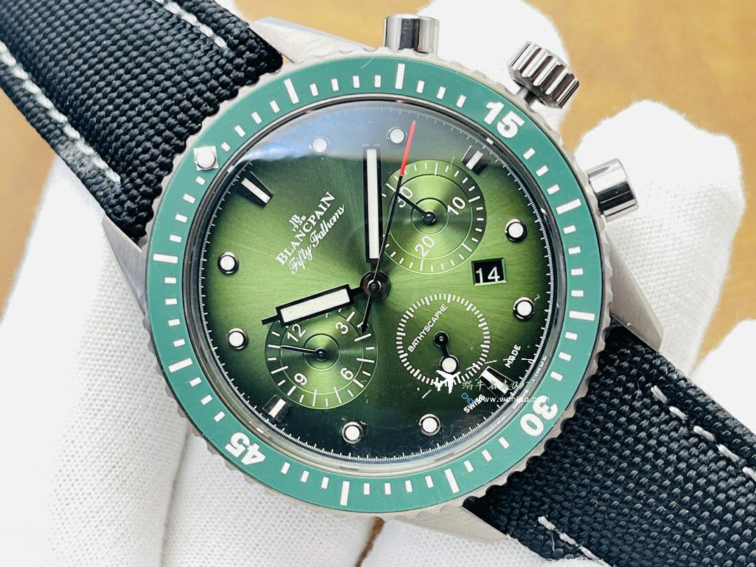 JB Factory Blancpain  Fifty Fathoms 系列5200-0153-B52A（极光绿 top  Replica Copy  Watches ） wrist watches  / BP077