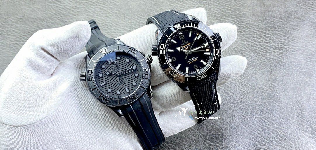 VS Factory OMEGA Seamaster 300米黑武士 top  Replica Copy  Watches 210.92.44.20.01.003 wrist watches  / VS806