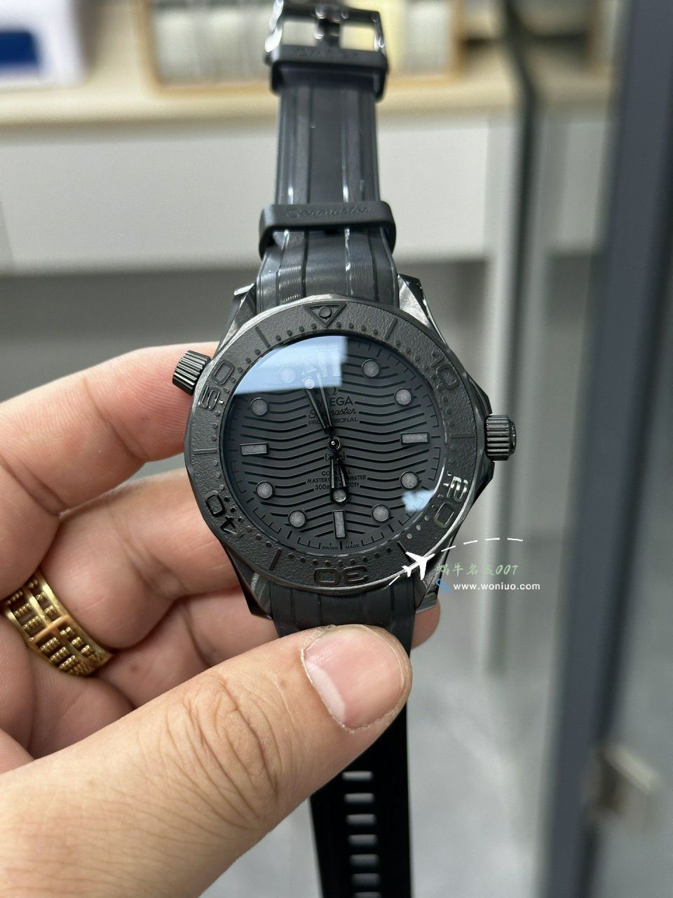 VS Factory OMEGA Seamaster 300米黑武士 top  Replica Copy  Watches 210.92.44.20.01.003 wrist watches  / VS806