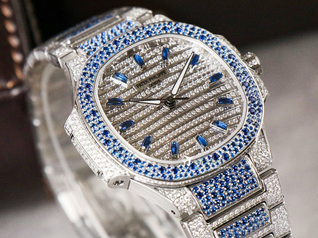 GR Factory  PATEK PHILIPPE 运动优雅 Perfect  Replica Copy  Watches 7118/1452G-001女士 wrist watches  / BD502