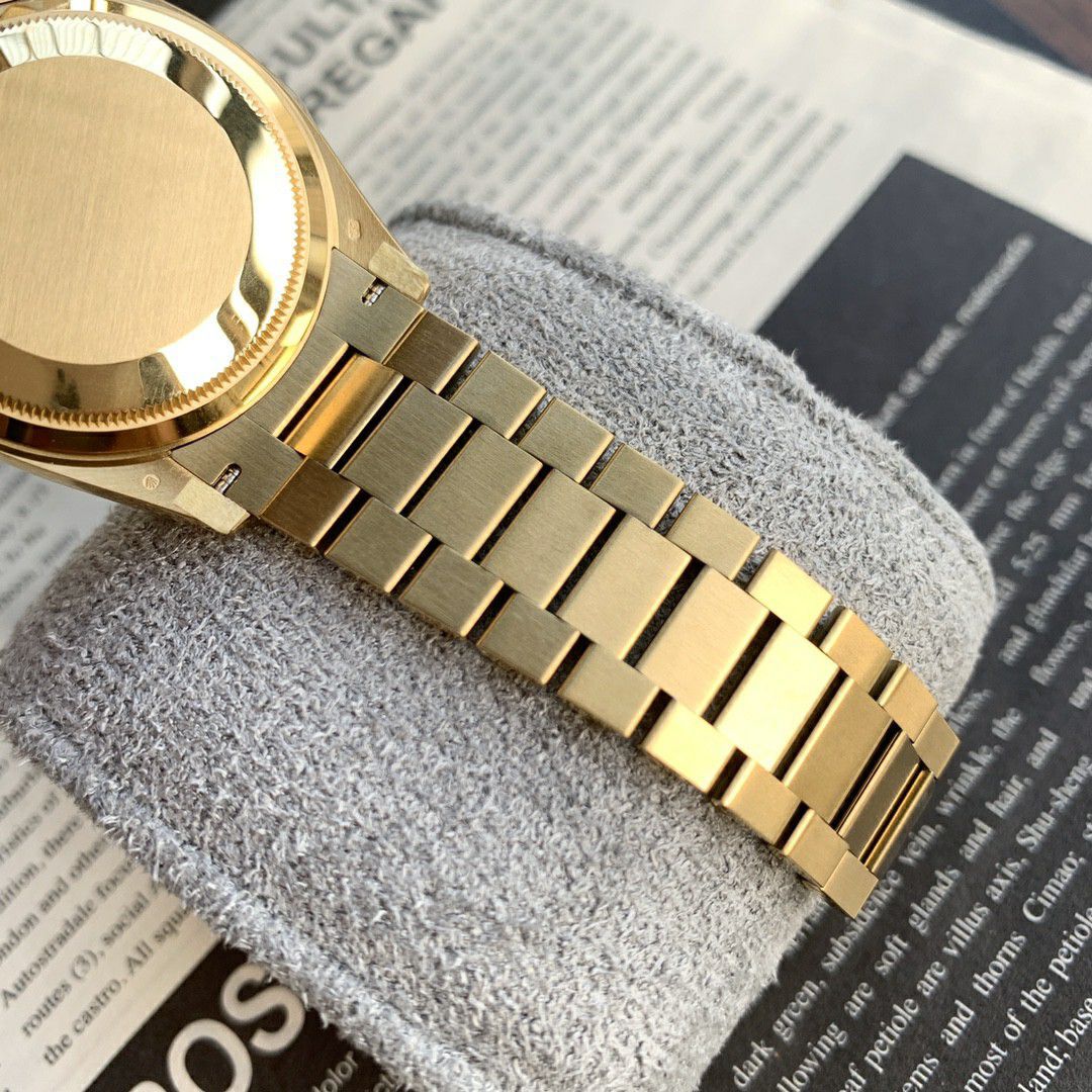 顶配 copy customized  Rolex  Day-Date 型 Replica Copy m128238-0008 wrist watches  / R887