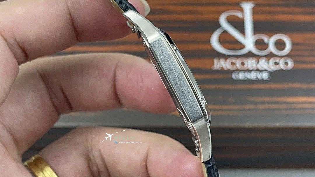 AF Cartier   Santos 大号中号集合WJSA0016，WJSA0017，WJSA0019 top  Replica Copy  Watches  / K377